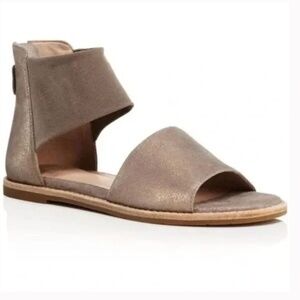 NWT EILEEN FISHER Sign StretchMetallic Platinum Leather Back Zipper Sandals Sz 8